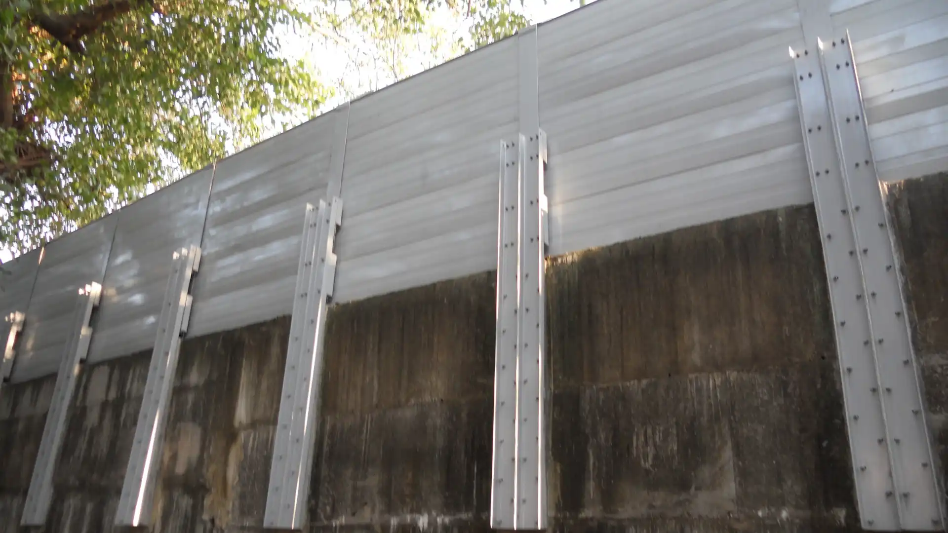 Indian Institute of Technology, Powai, Mumbai, Powai Wall, Boundary Wall, 2013
